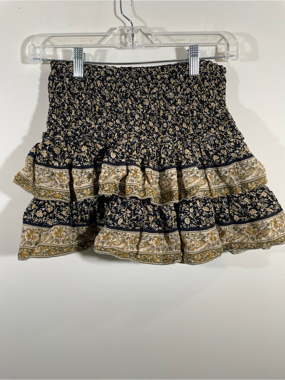 American Eagle floral print ruffled mini skirt XS